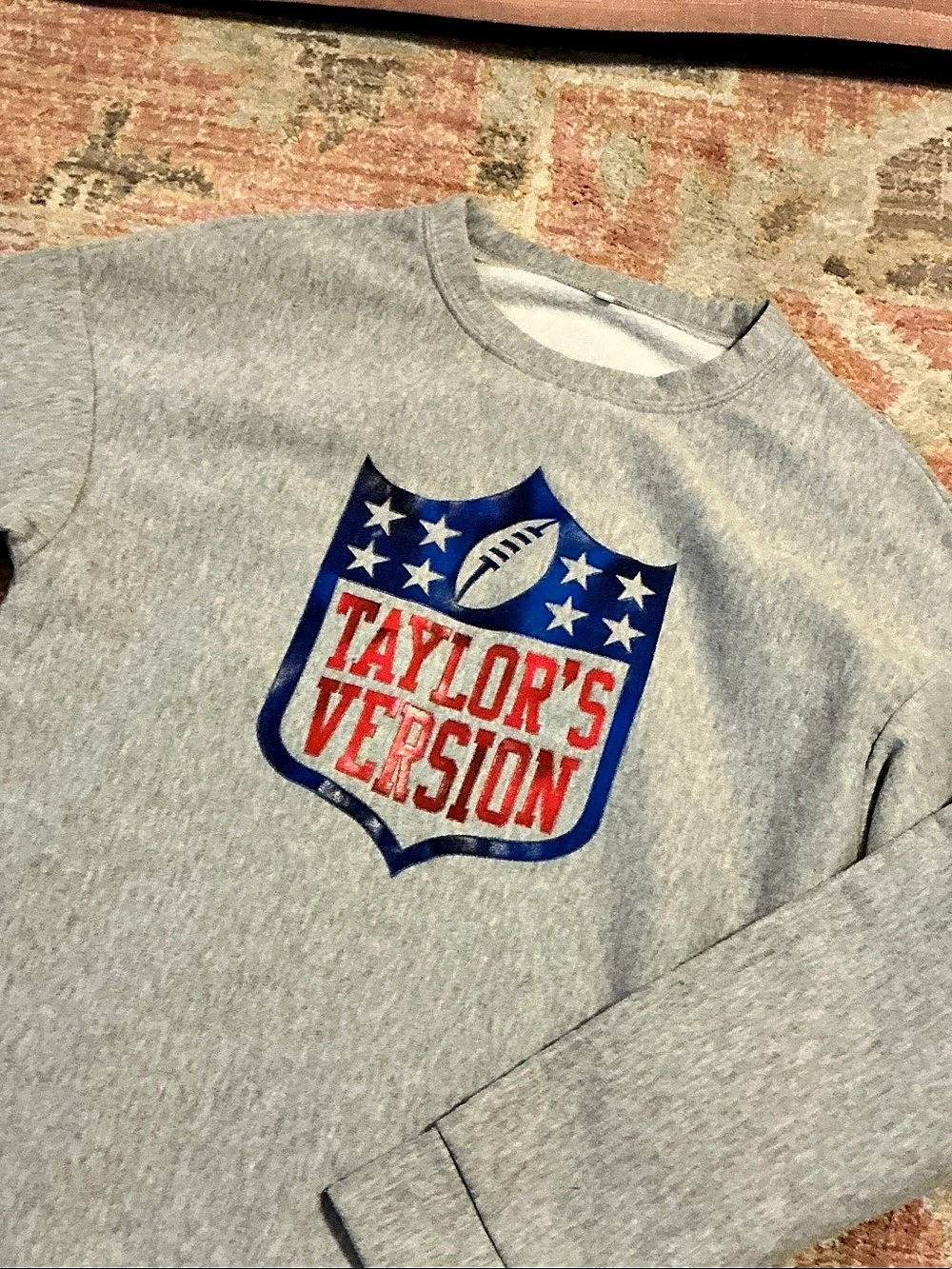 Taylor's Version Graphic Sweatshirt in Gray Size Medium